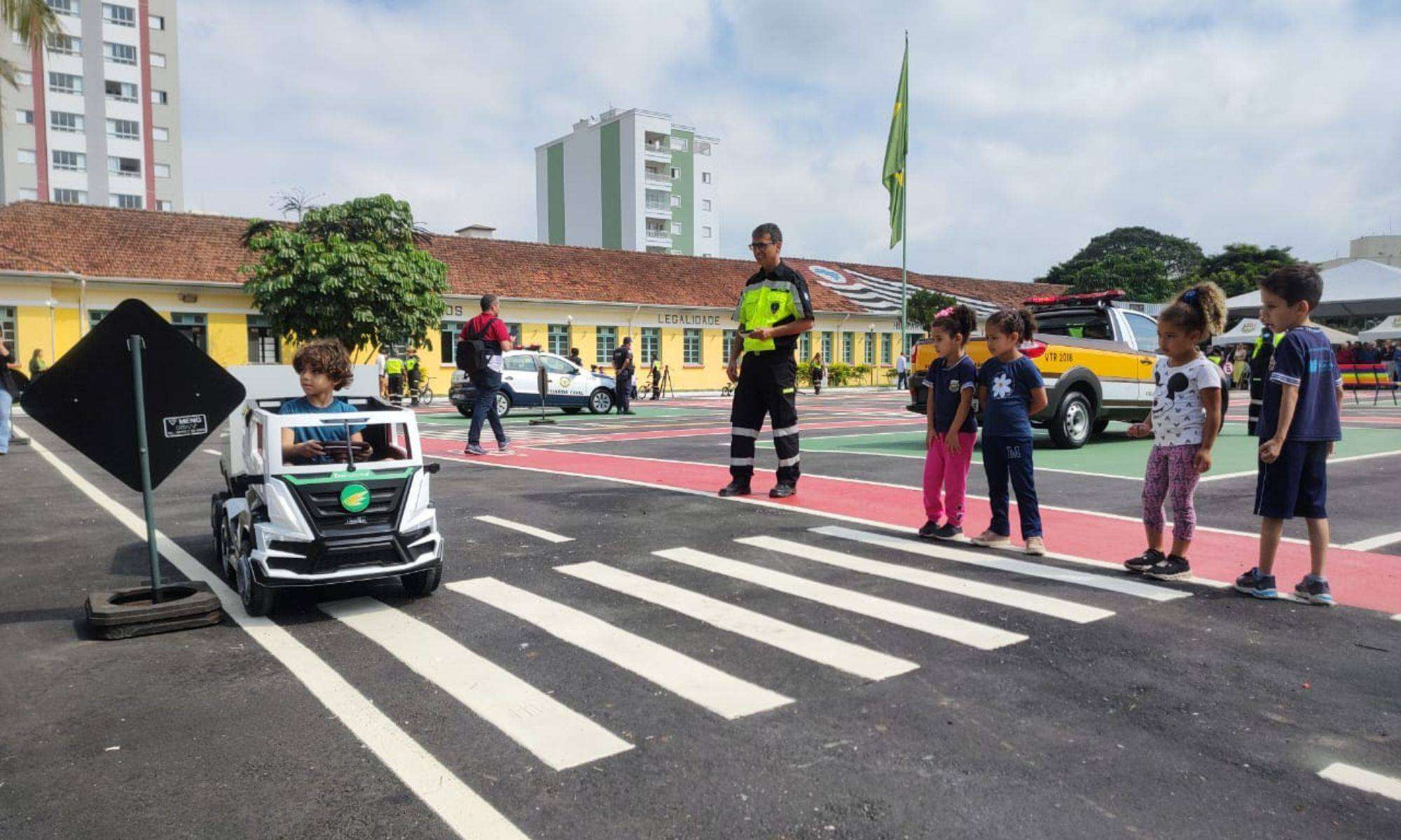 ‘Férias na escola pública de trânsito’ começa nesta segunda, dia 3, em Taubaté