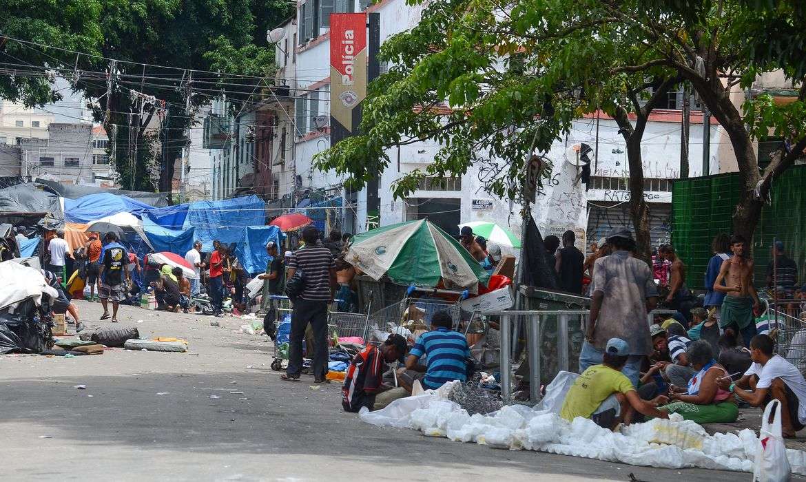 Governo de SP irá rever mudança da Cracolândia para Bom Retiro