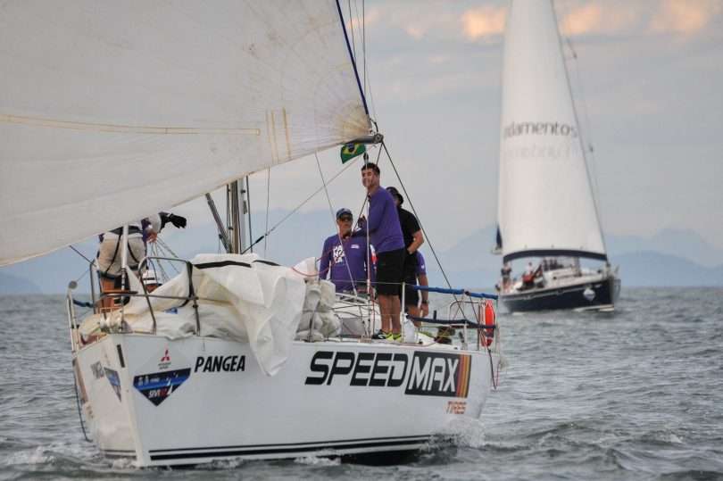 Equipe catarinense conquista o Campeonato Brasileiro da classe BRA-RGS na 50ª Semana de Vela de Ilhabela