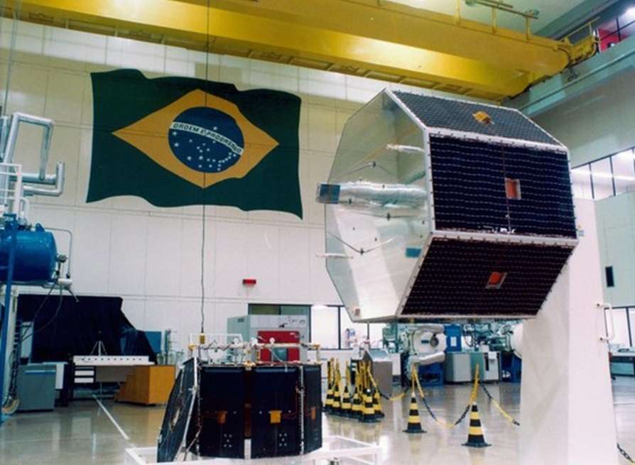 Satélite fabricado pelo INPE completa 30 anos e é o mais antigo do mundo