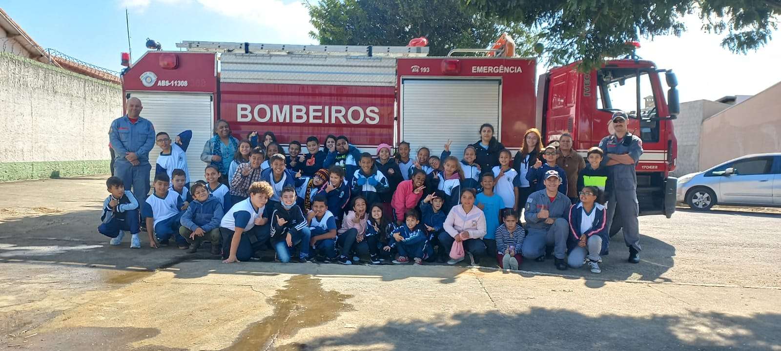 Programa Bombeiro na Escola forma 344 alunos da Rede Municipal nesta sexta-feira,28