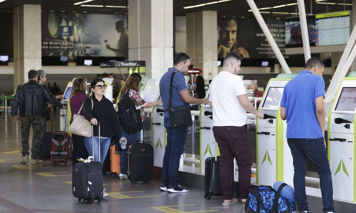 Voa Brasil terá início em agosto para aposentados e pensionistas