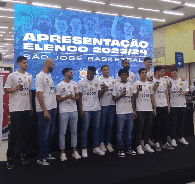Torcida do basket conhece elenco da temporada 2023/2024 em São José dos Campos