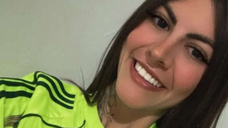 Jovem palmeirense morre ferida em confusão entre torcedores em SP