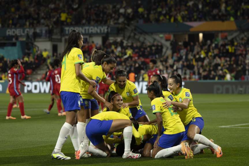 Brasil estreia na Copa do Mundo com goleada de 4 x 0 contra o Panamá
