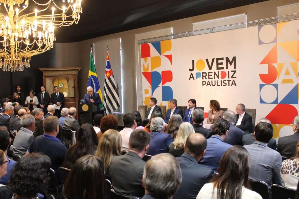 Jovem Aprendiz Paulista passa a beneficiar público de até 24 anos