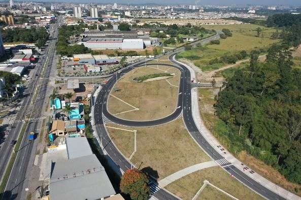 Prefeitura entrega o prolongamento da Avenida Davi Monteiro Lino em Jacareí