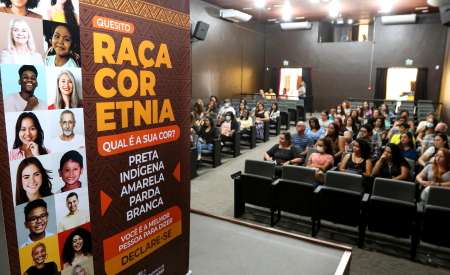 Jacareí promove qualificação em Saúde Integral da População Negra para servidores da Saúde