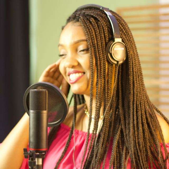 Cantores do Vale disputam final brasileira do Campeonato Mundial de Karaokê