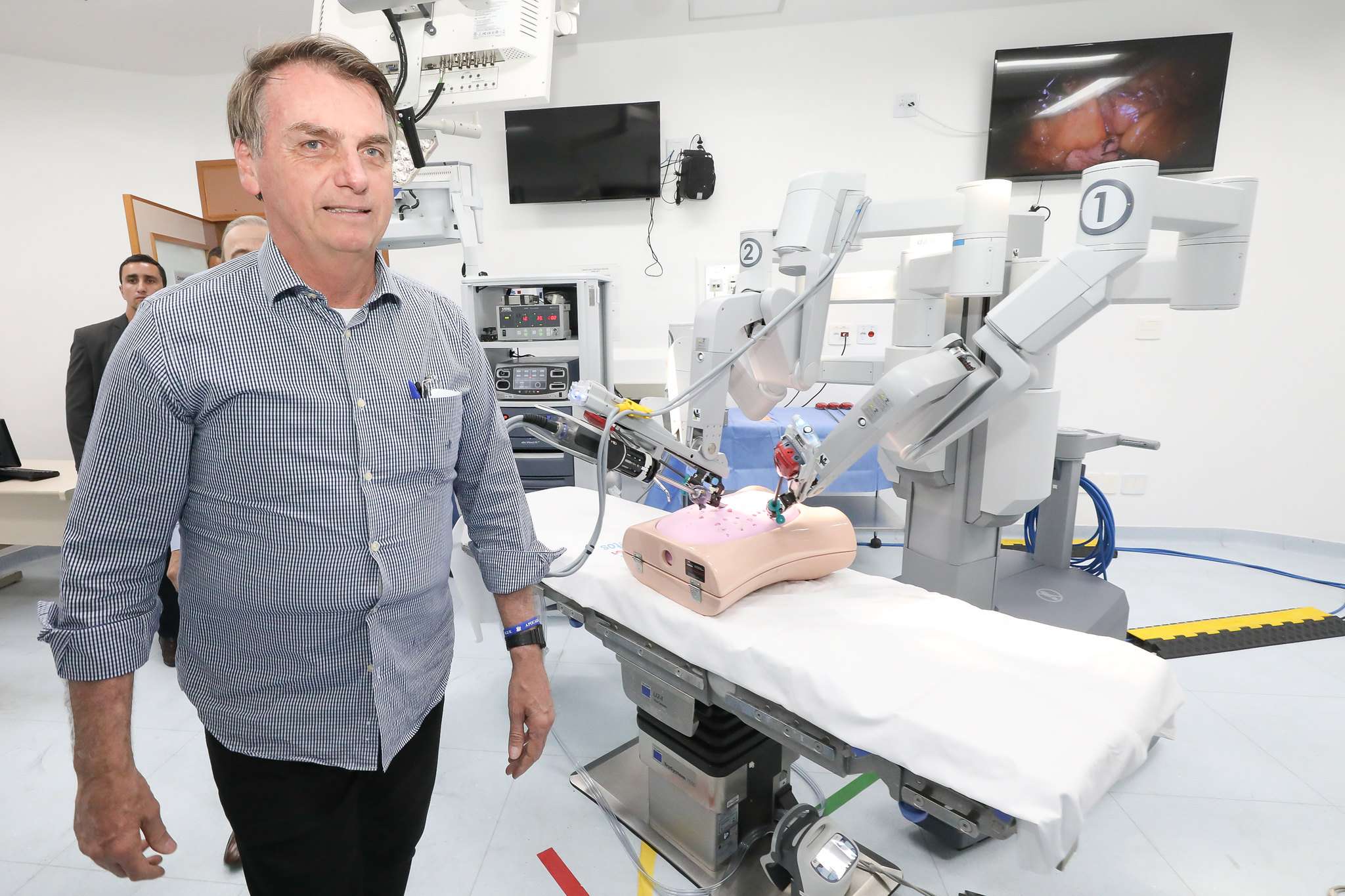 Bolsonaro consulta médico e faz check-up em São Paulo