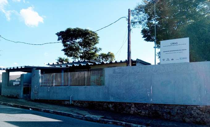 CRAS Três Marias realiza feira da juventude em Taubaté