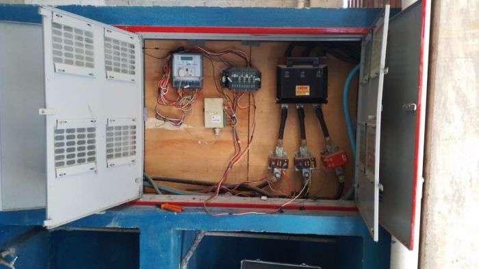 Inspeção descobre irregularidades de energia elétrica em dois hotéis em Aparecida