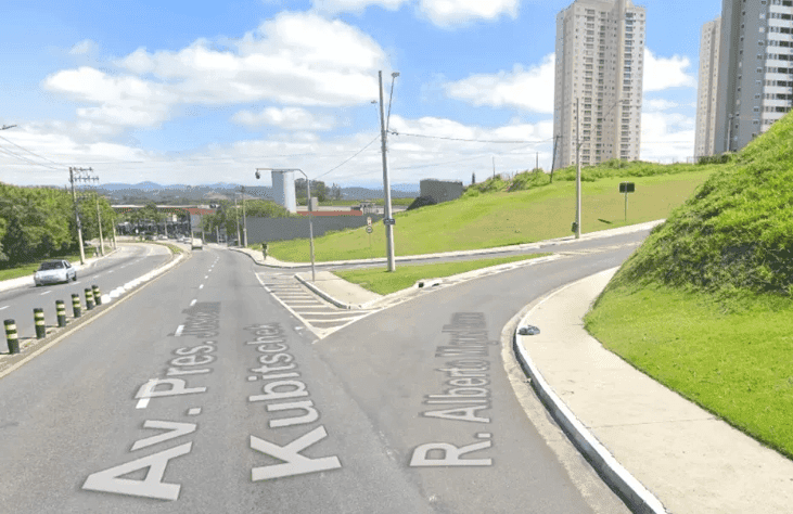 Obras interditam acesso à Vila Industrial em São José dos Campos