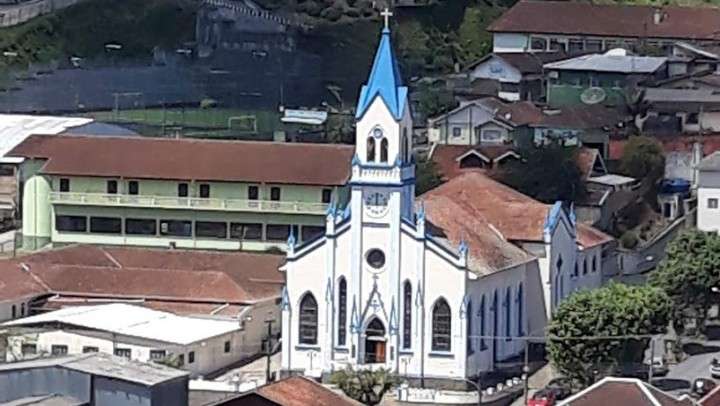 Final de semana será de homenagem a Santa Teresinha, padroeira de Campos do Jordão