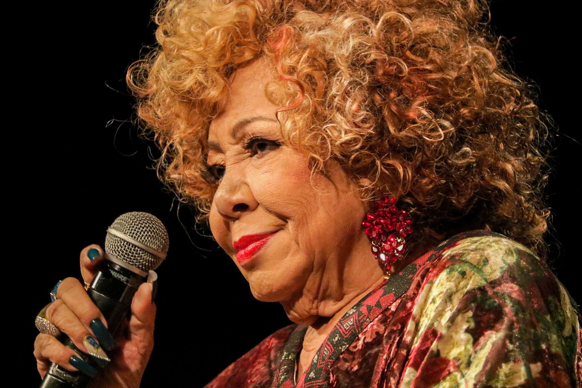 Alcione traz turnê especial de 50 anos de carreira para São José dos Campos em setembro