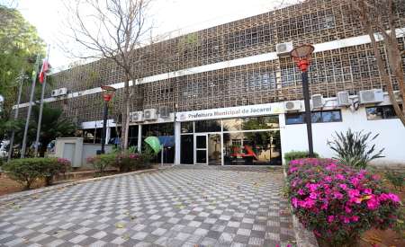 Jacareí decreta ponto facultativo no Carnaval; veja como ficam os serviços públicos