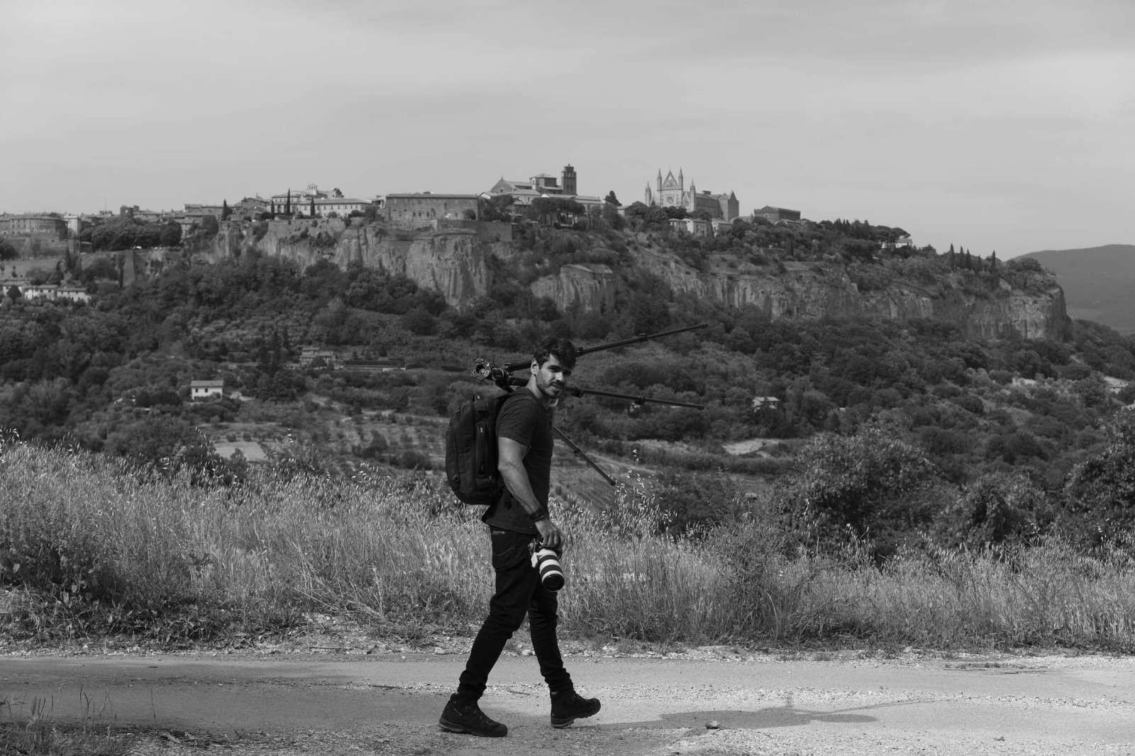 Ricardo Martins lança livro sobre patrimônio cultural e história da Itália