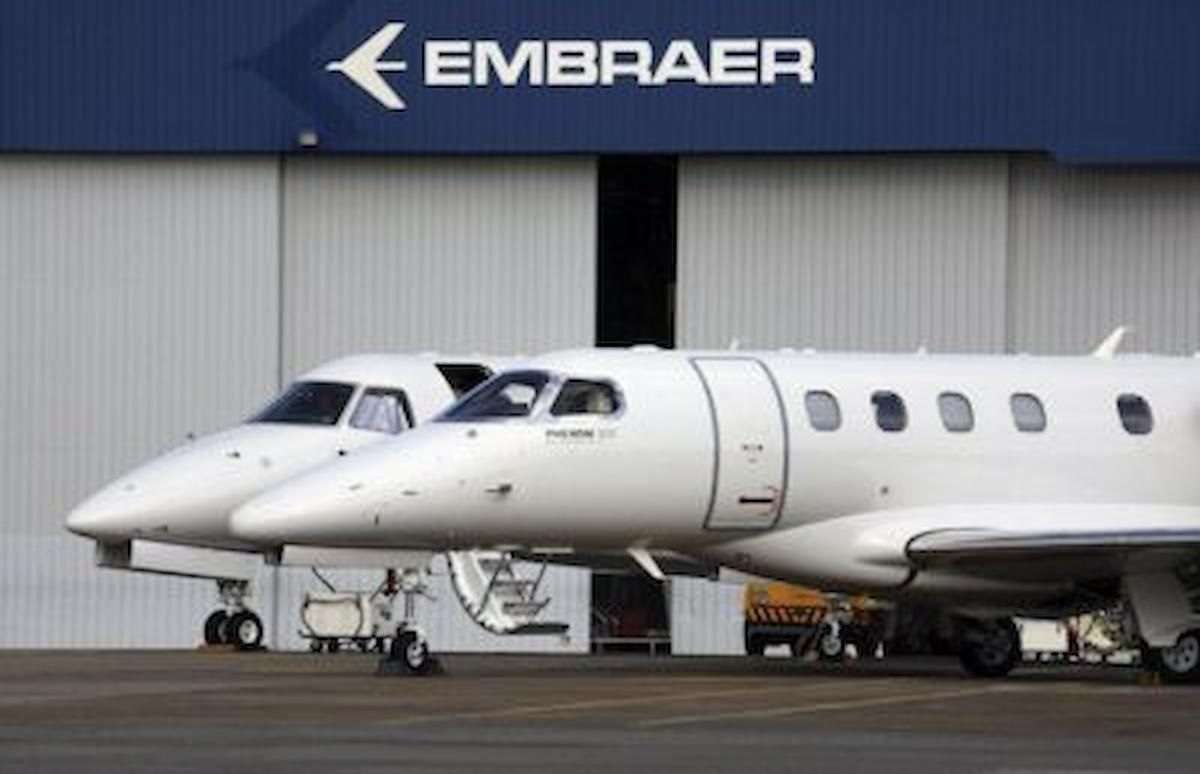 BNDES aprova R$ 2,4 bi para venda de jatos da Embraer
