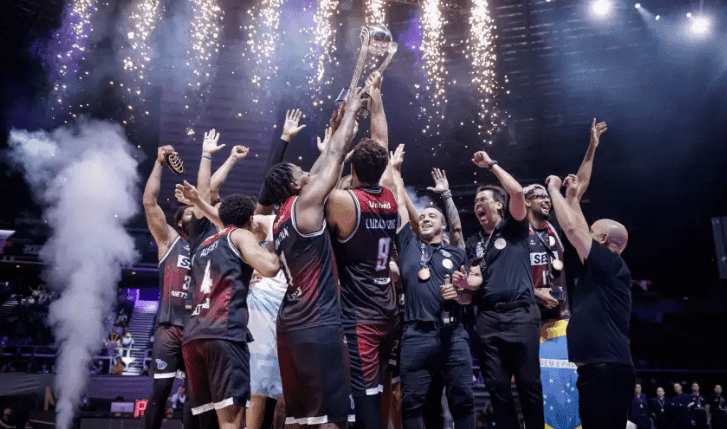 Franca derrota equipe alemã no último lance e conquista mundial de clubes de basquete
