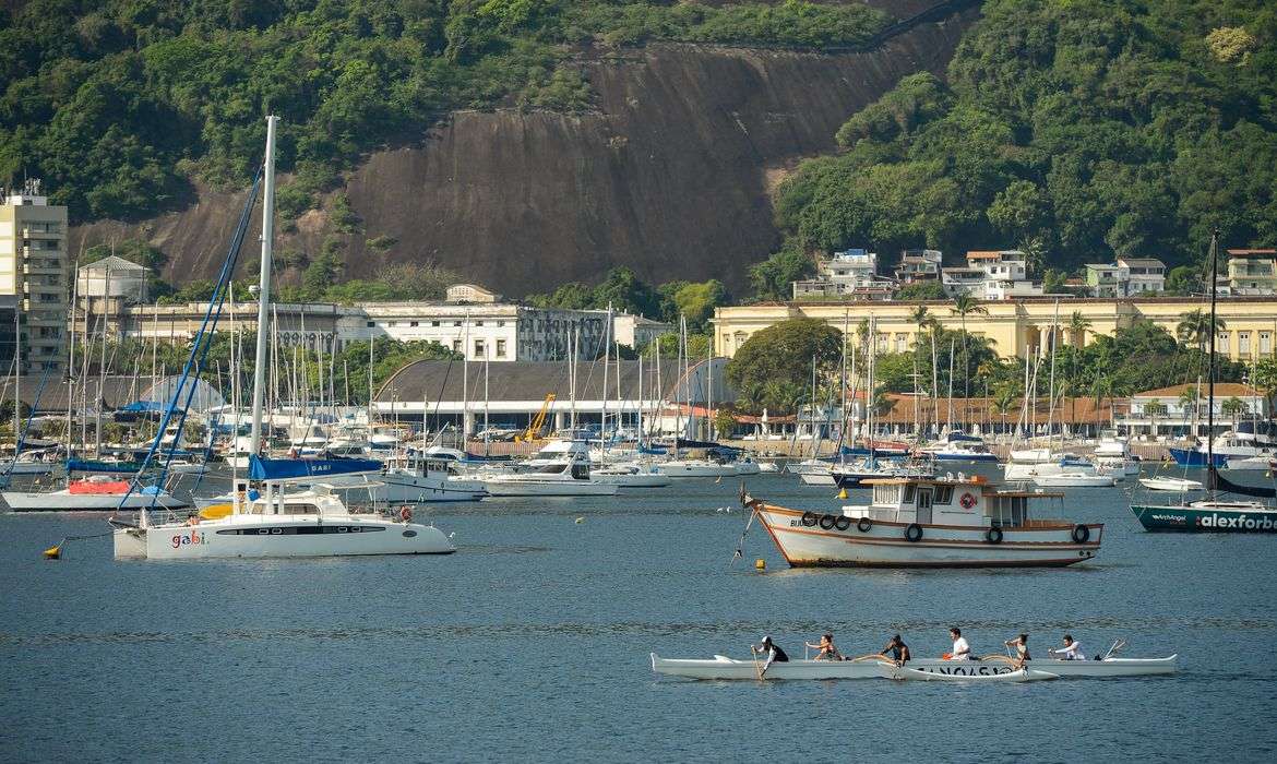 Aplicativo permite monitorar embarcações em tempo real