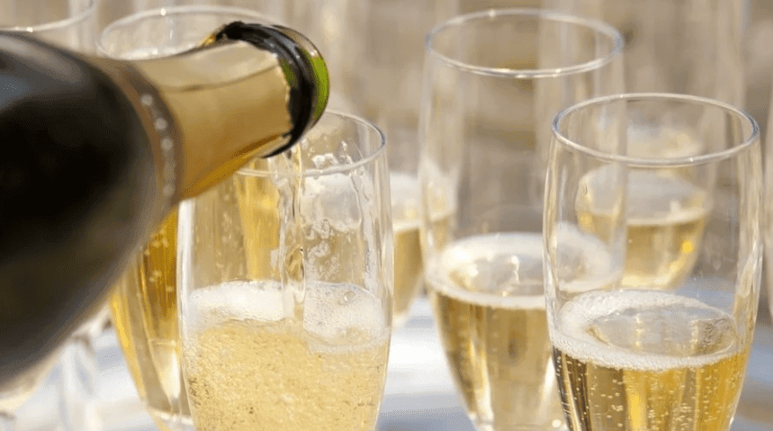 Suco de uva e espumantes têm aumento de produção na safra 2023