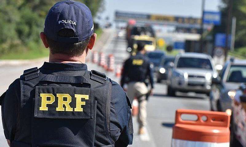 Operação da PRF registra 60 acidentes no feriado prolongado