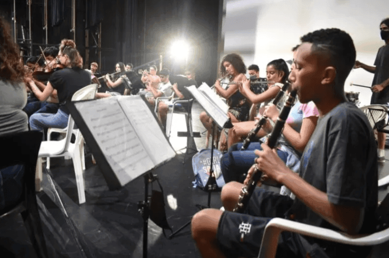Projeto Lira do Amanhã atende mais de 120 alunos em Ubatuba
