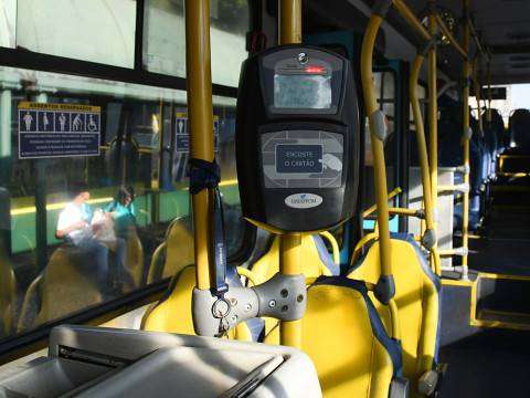 Prefeito de São José destaca a novidade do pagamento em cartões de crédito e débito na Linha Verde