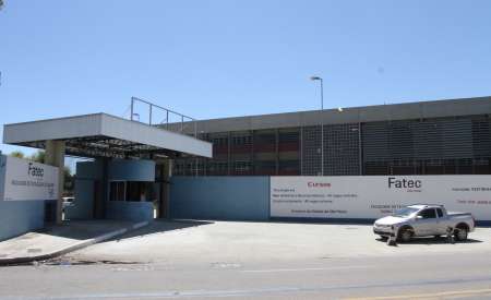 FATEC de Jacareí realiza feira de tecnologia a partir desta terça
