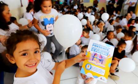 Jacareí realiza lança Campanha “Nossa Escola, Nossa Casa” para preservação do patrimônio