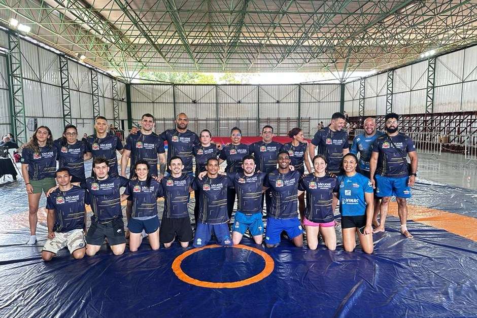Wrestling ganha mais 6 medalhas e é campeão em Rio Preto