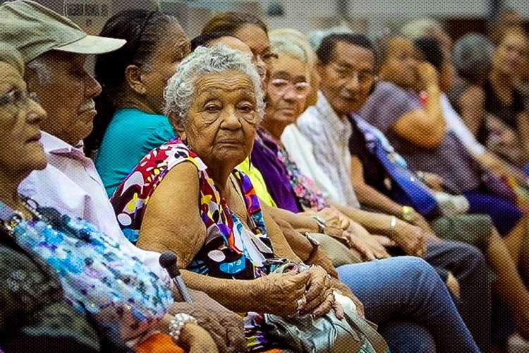 Brasil tem 37,8 mil idosos com cem anos ou mais, diz Censo