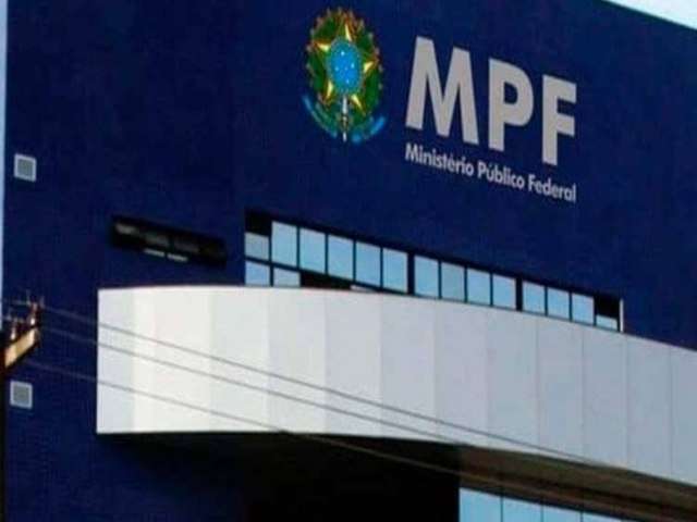 Justiça manda suspender concurso da Receita Federal