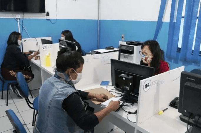 PAT de Ilhabela está com 183 vagas de emprego disponíveis