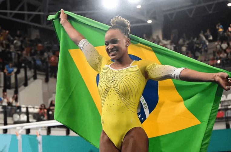 Rebeca Andrade conquista medalha de ouro no Pan com salto histórico