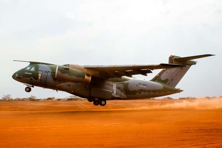 Embraer expõe C-390, Super Tucano, E195-E2 e Praetor 600 no Dubai Airshow