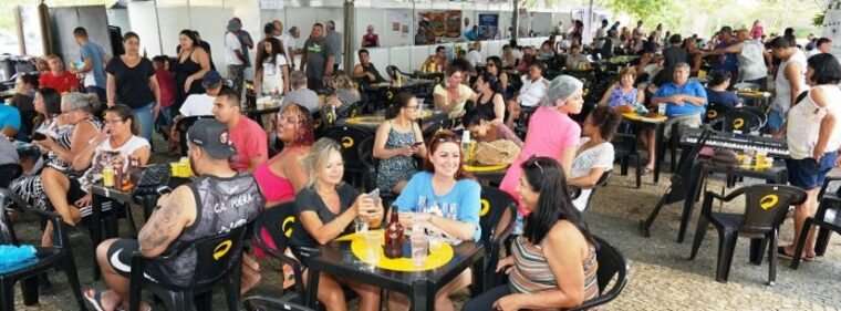 Caraguá realiza Festival do Mexilhão com muita gastronomia e música