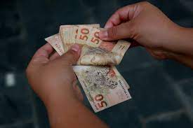 Lula sanciona projeto que libera R$ 15 bi para estados e municípios