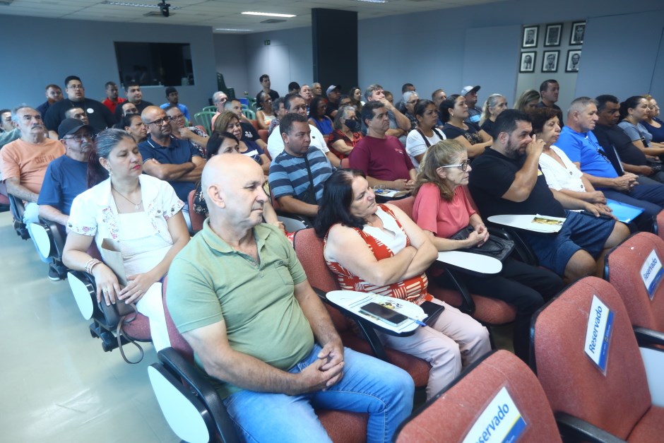 Prefeitura de São José inicia regularização de comércio em trailers