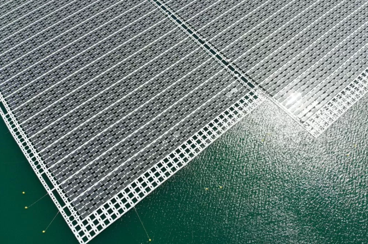 Roseira inaugura nesta quarta-feira a primeira usina de energia flutuante da América Latina