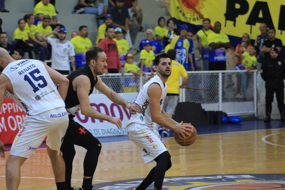 São José Basketball supera Vasco e chega à quinta vitória seguida