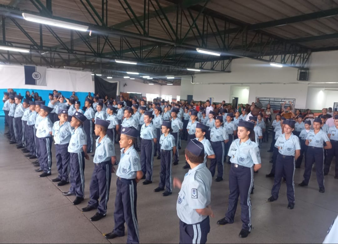 Governo prevê 100 escolas cívico militares no estado de São Paulo
