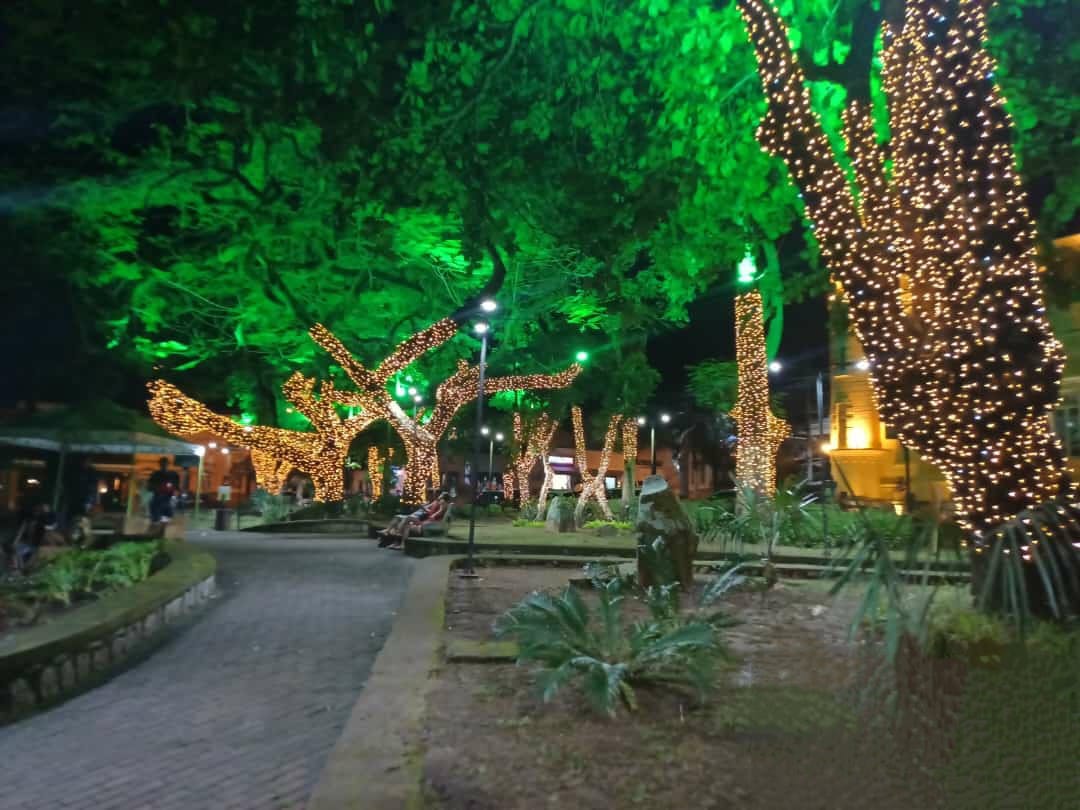 2ª edição do Natal Luz começa nesta quarta-feira (13) em Ilhabela
