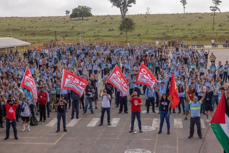 Metalúrgicos da GM aprovam abertura de PDV em São José