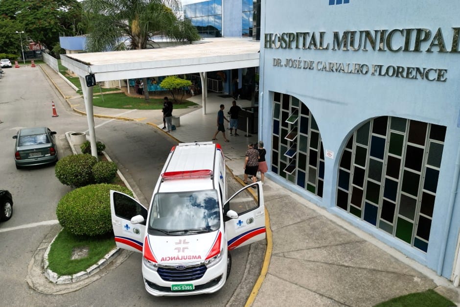 HM de São José testa a 1ª ambulância elétrica da região