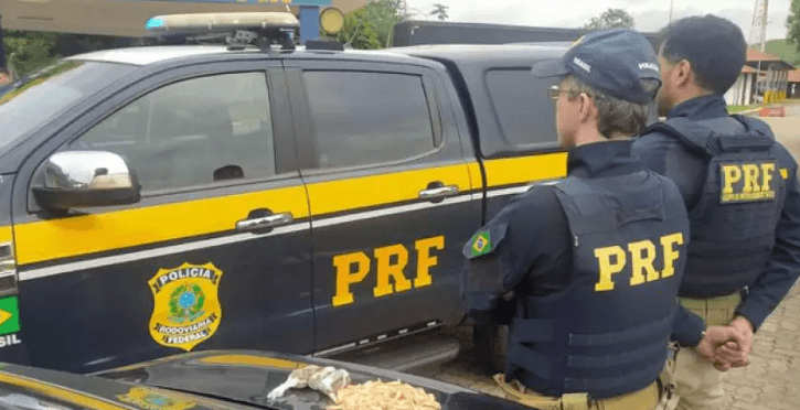 Apreensão de drogas pela PRF na Via Dutra em Lavrinhas: motorista tenta fugir da fiscalização, mas é capturado