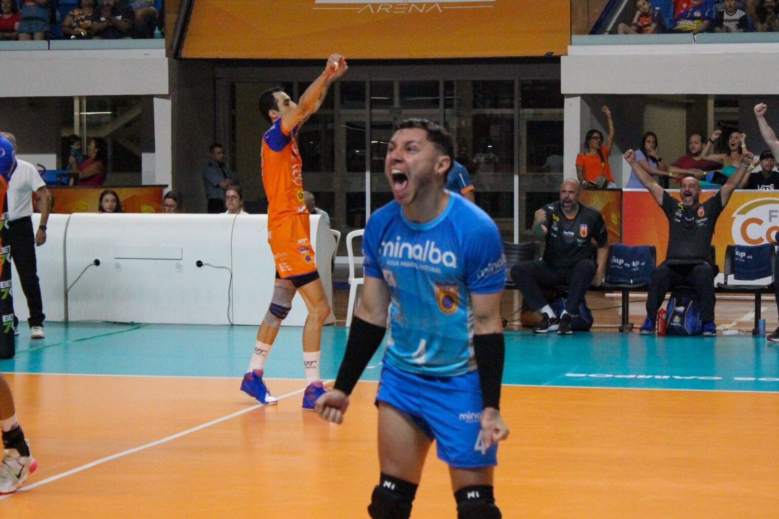 Farma Conde Vôlei São José vence o Campinas e assume a vice-liderança da Superliga Nacional