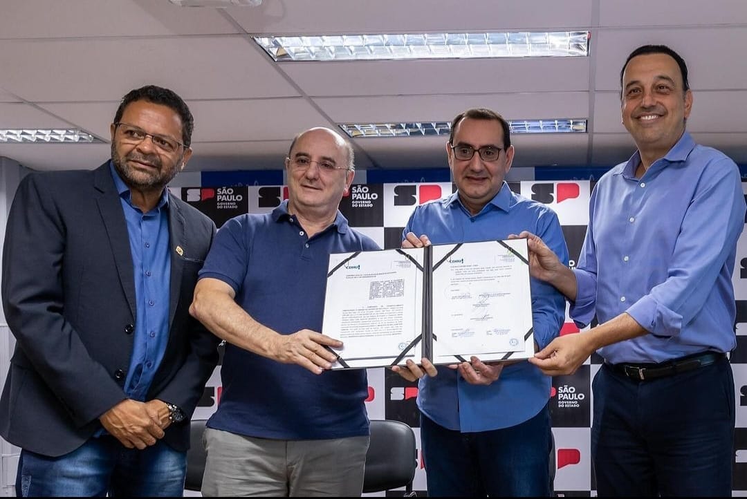Felício Ramuth, governador em exercício de SP anuncia 200 novas moradias e reforça abastecimento de água em São José dos Campos