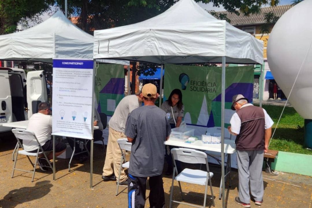 Jacareí implementa programa de substituição de lâmpadas de alto consumo por tecnologia LED