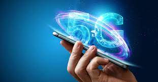 Menos de 8% das cidades brasileiras têm leis de antenas adaptadas a 5G